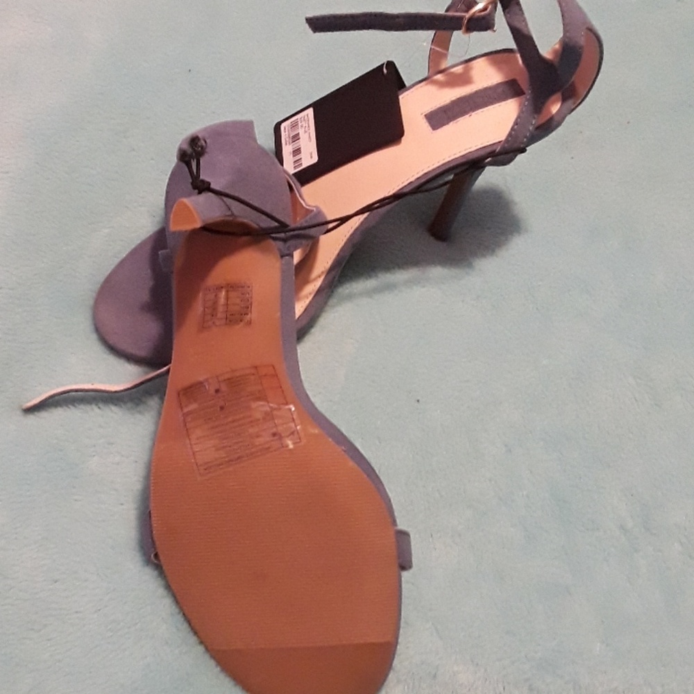 Shoes - Picture 2 of 2